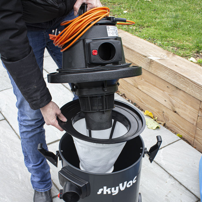 skyVac Mighty Atom Gutter Vacuum Package - Wet & Dry Gutter Cleaning System